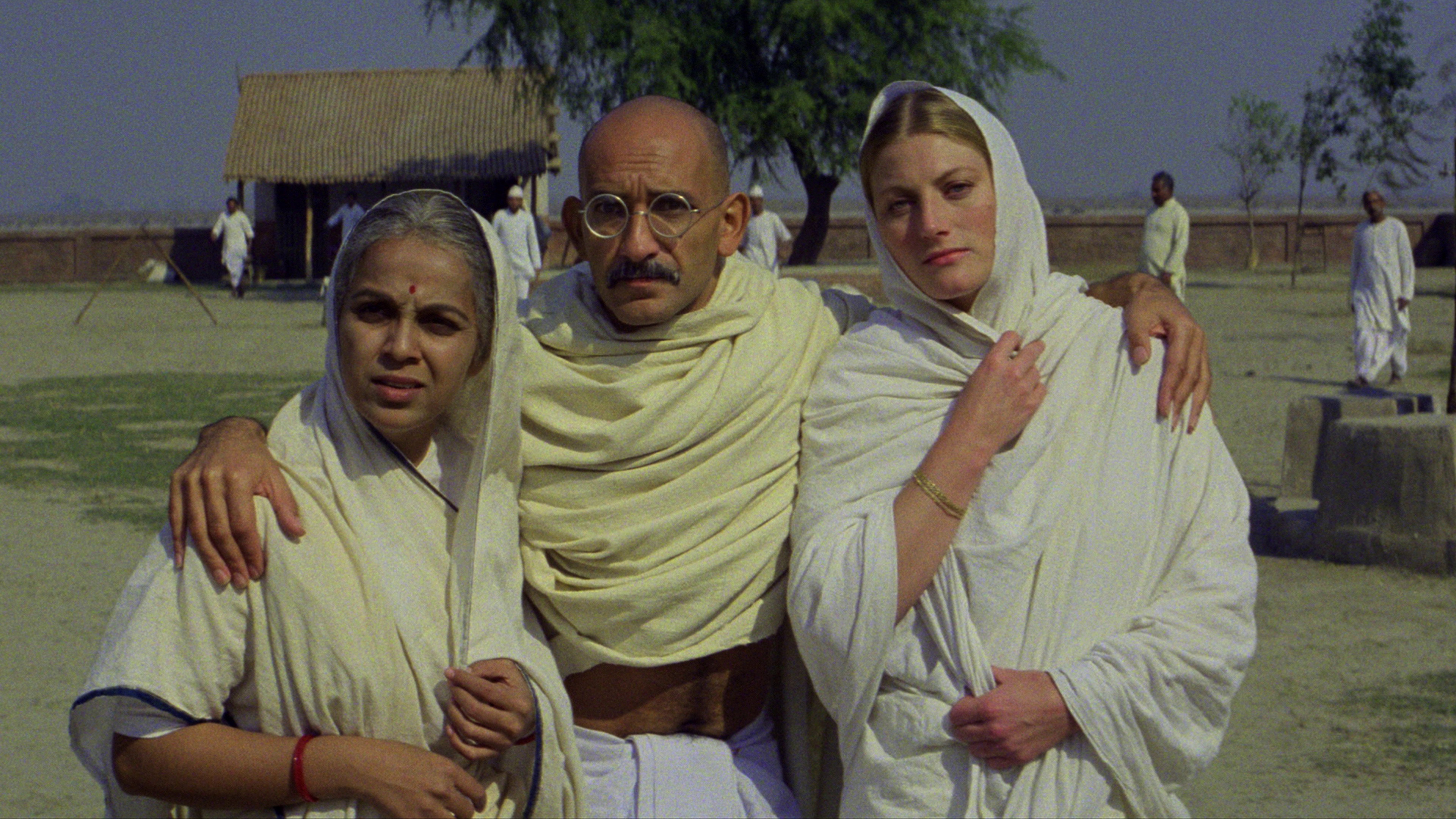 🎬 Top 10 Movies That Celebrate the Spirit of India