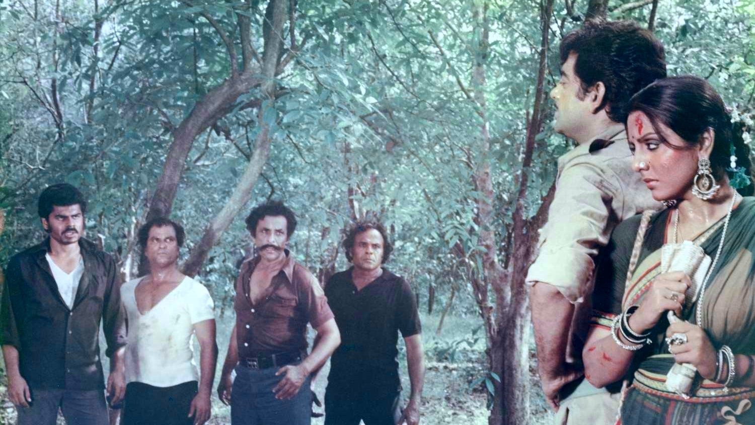Kaala Patthar  — still 3